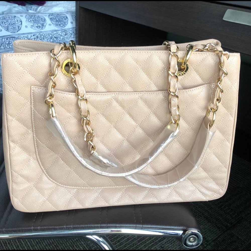 Chanel GST - Picture 2 of 4
